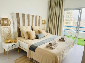 KAI Apartment - Swimming Pool - AC